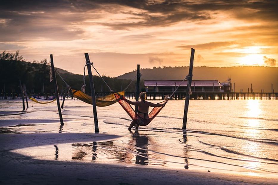 how to build a hammock stand